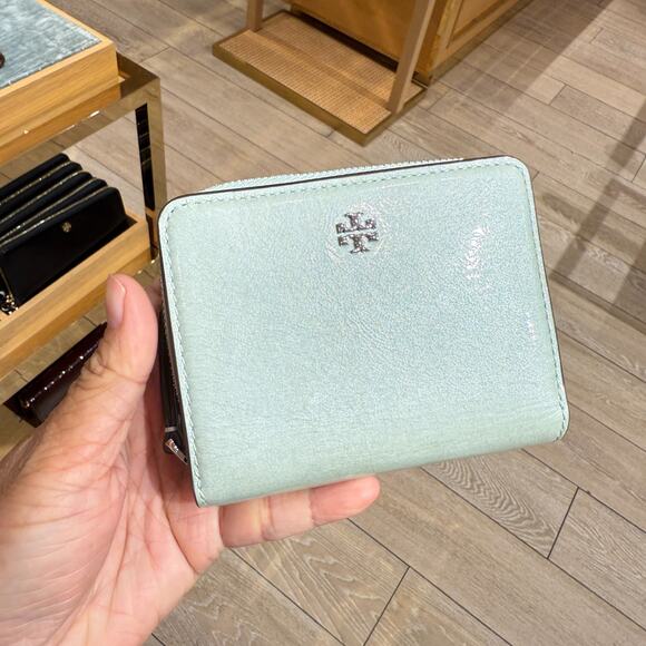 Tory Burch Emerson Shiny Textured Mini Wallet 177015 Mint Drop $195 - Picture 1 of 6